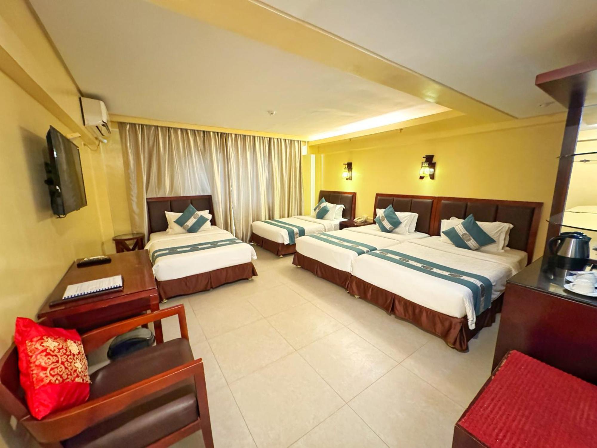 Golden Phoenix Hotel Boracay Manoc-Manoc Εξωτερικό φωτογραφία