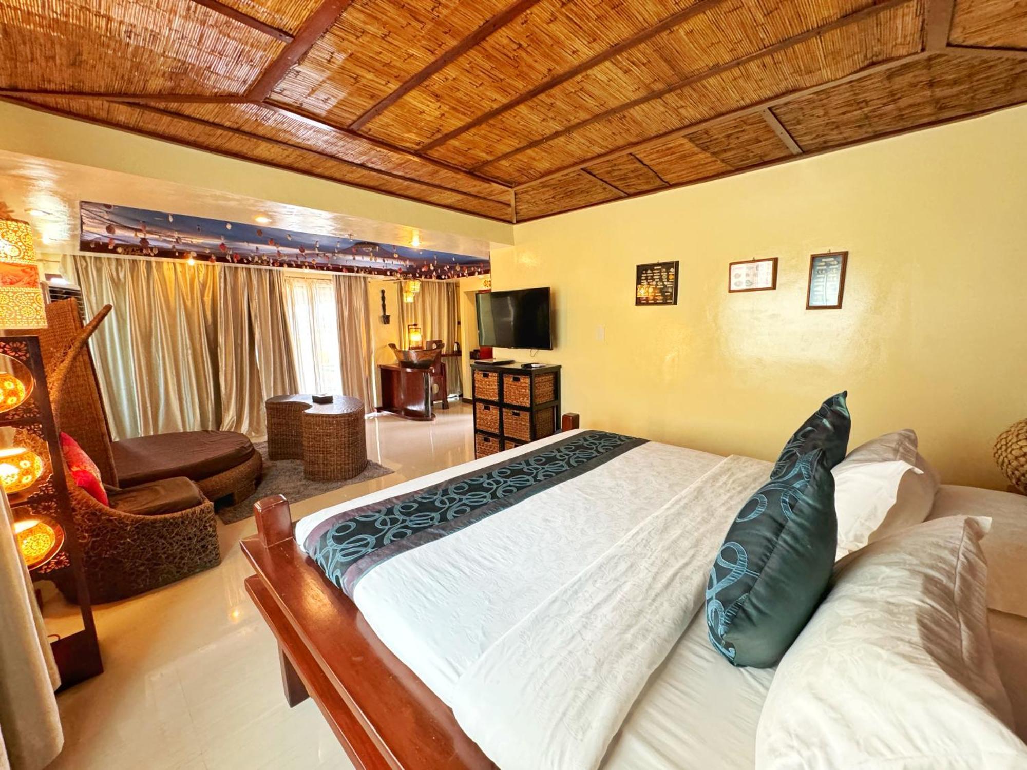 Golden Phoenix Hotel Boracay Manoc-Manoc Εξωτερικό φωτογραφία