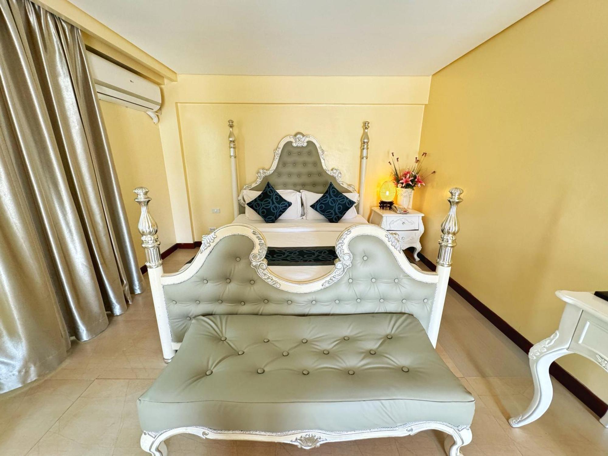 Golden Phoenix Hotel Boracay Manoc-Manoc Εξωτερικό φωτογραφία