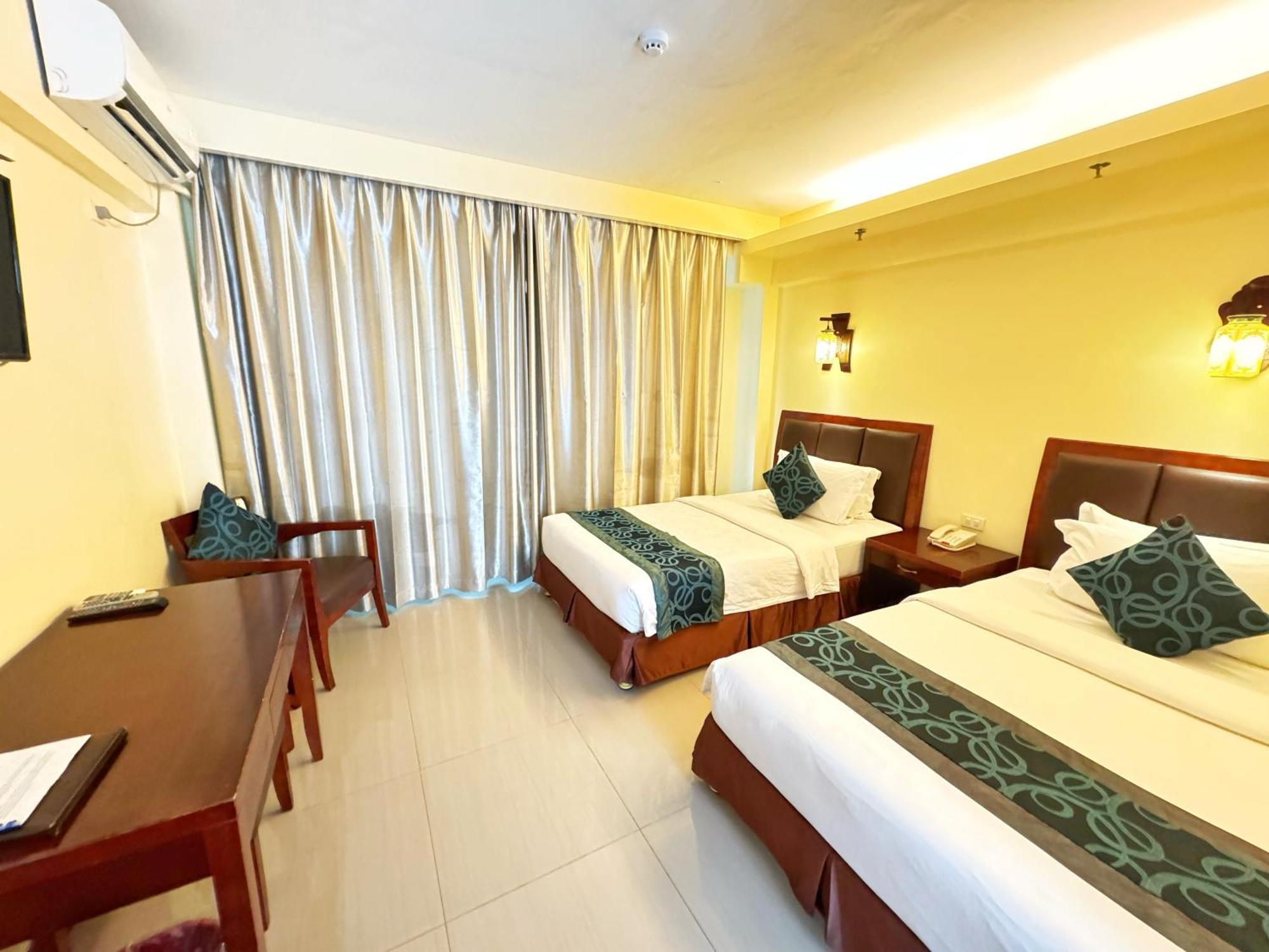 Golden Phoenix Hotel Boracay Manoc-Manoc Εξωτερικό φωτογραφία
