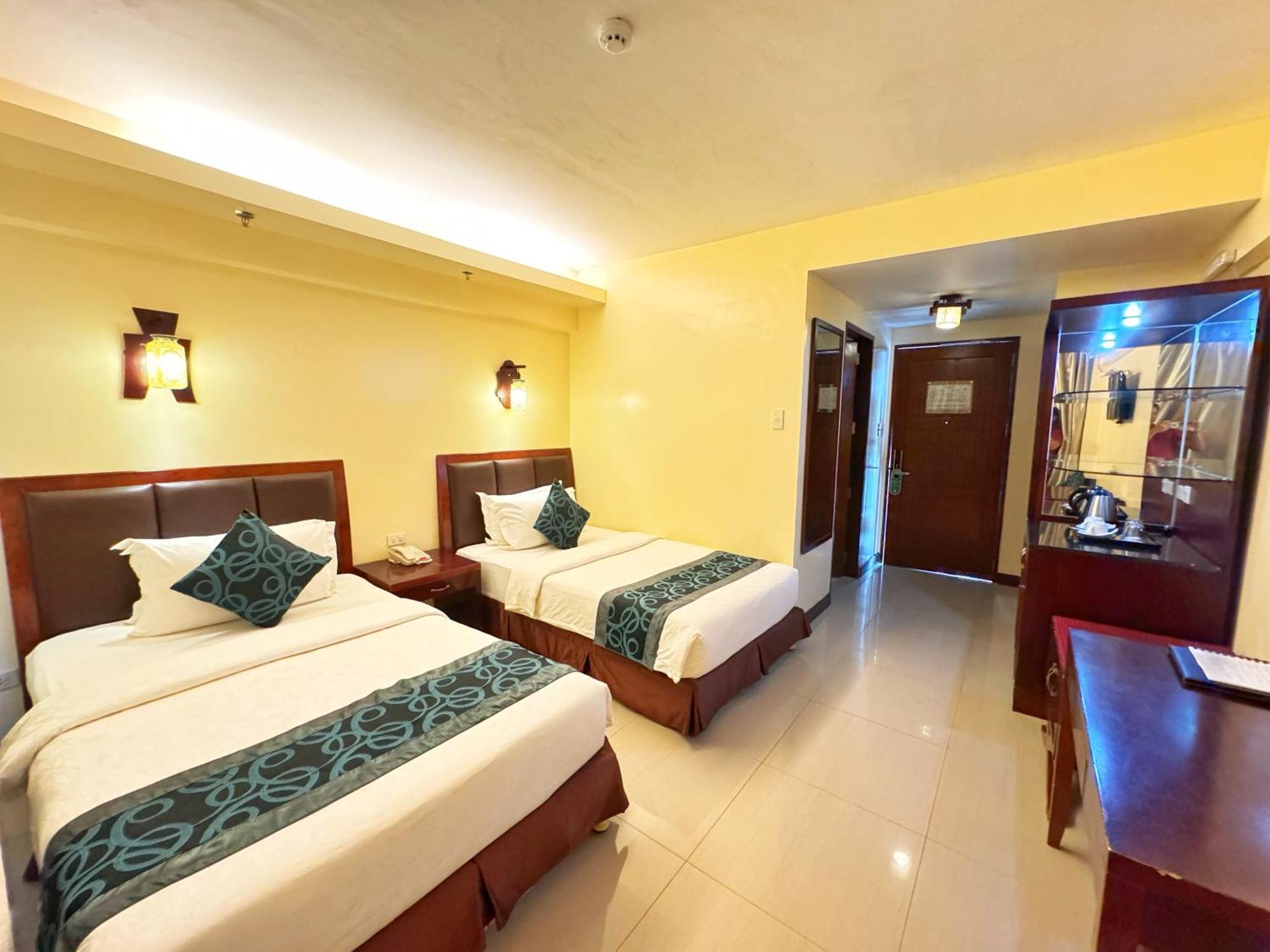 Golden Phoenix Hotel Boracay Manoc-Manoc Εξωτερικό φωτογραφία