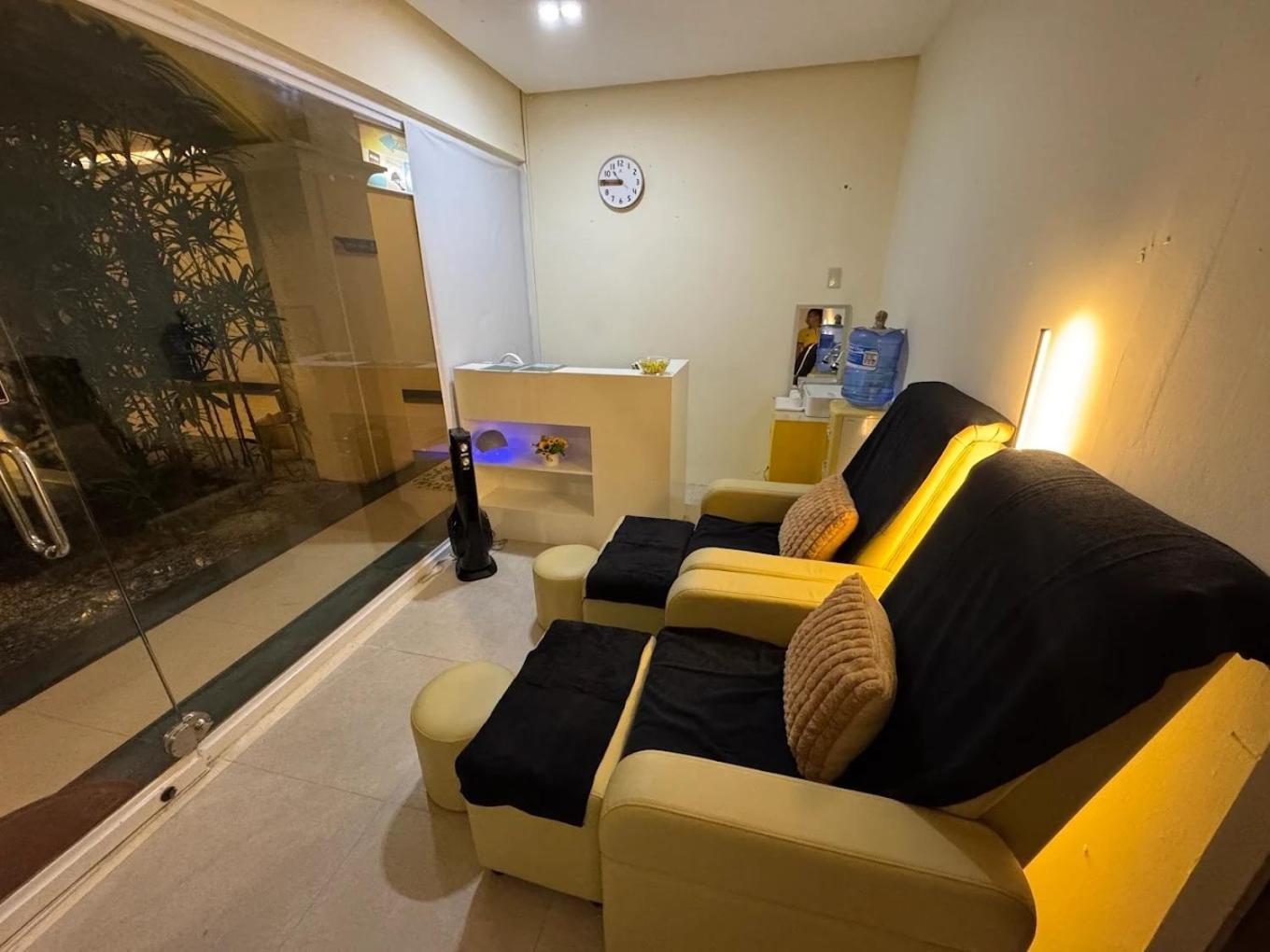 Golden Phoenix Hotel Boracay Manoc-Manoc Εξωτερικό φωτογραφία